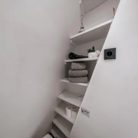 Hotel Alma - Amazing Eiffel Tower View