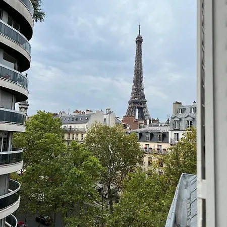Alma - Amazing Eiffel Tower View Апартаменты *