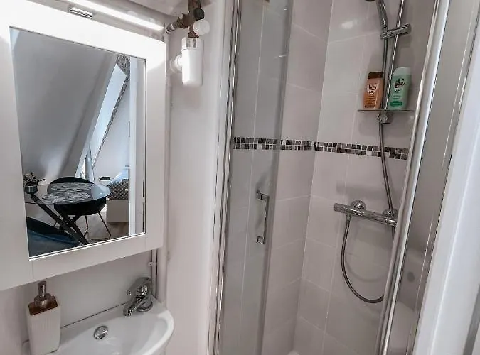 ホテル Alma - Amazing Eiffel Tower View パリ